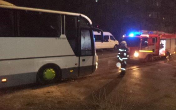 Ночью в Курске горел автобус