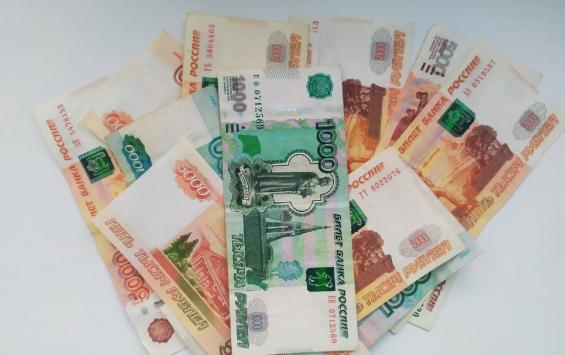 Общение с «сотрудником банка» стоило курянке 400 тысяч рублей