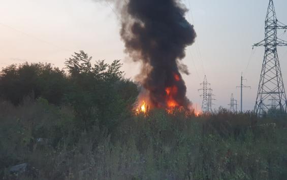 В Курске в районе ТЭЦ вспыхнул пожар