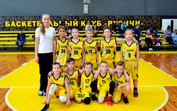 Юные курские баскетболисты стали бронзовыми призерами Всероссийского турнира