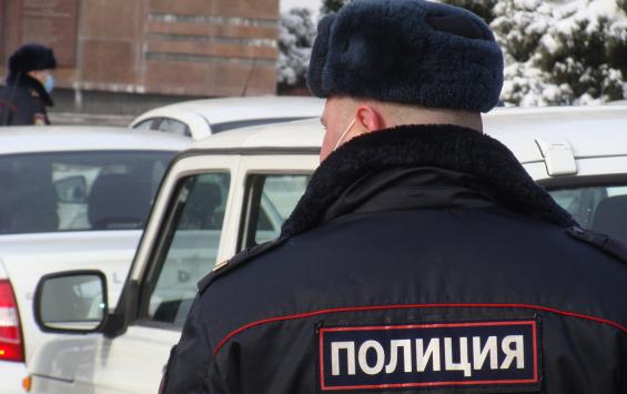 В Курске задержали мужчину за совершение развратных действий в присутствии ребенка