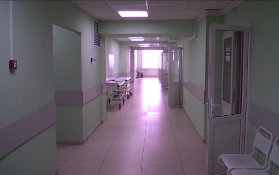 В Дмитриевском районе санитарка подралась с медсестрой