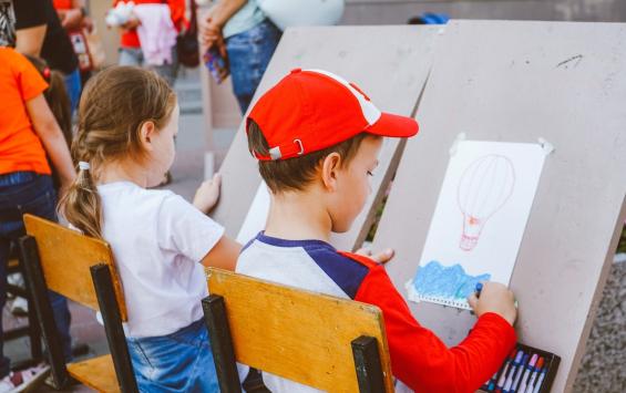 В Курске прошел фестиваль «Мир профессий глазами детей»