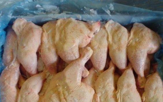 В сельском магазине в Курской области сняли с реализации небезопасную курятину