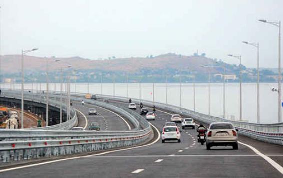 На Крымском мосту установлен рекордный показатель скорости автомобиля