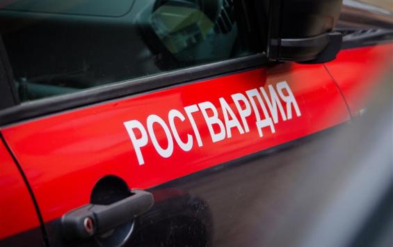 Росгвардейцы поймали грабителей в центре Курска