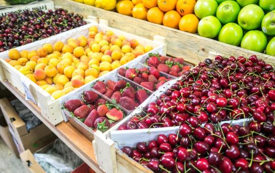 В России снизят налог на ягоды и фрукты