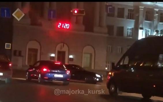 Автомобильные гонки на Красной площади Курска – что думает ГИБДД?