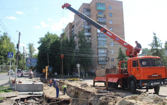 Закончен ремонт участка тепловой магистрали в центре Курска
