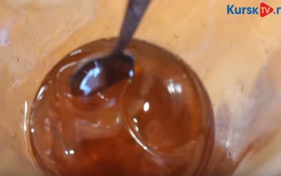 В Курской области предотвратили торговлю потенциально опасным мёдом
