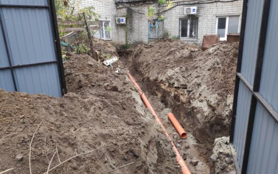 Активисты ОНФ Курска смогли добиться замены протекавшей 12 лет канализации