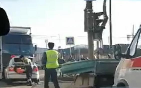 В Курске столкнулись два грузовика – есть пострадавшие