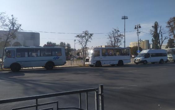 В Курске за нарушение масочного режима оштрафовали водителей маршруток
