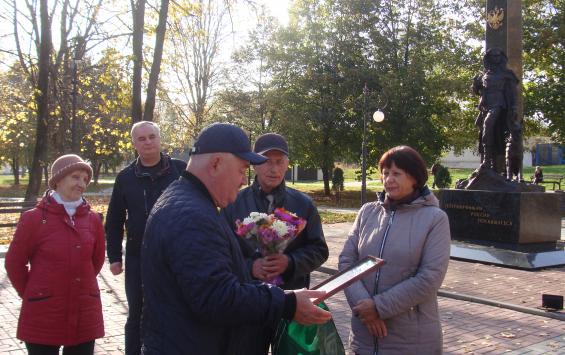 Курские ветераны-пограничники поздравили юбиляров