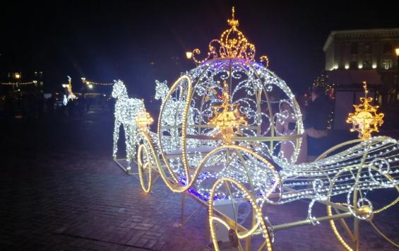 Мэр Курска рассказал о тратах на новогодние украшения для города