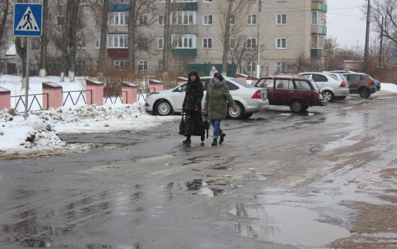 На выходных в Курской области ожидаются снег и гололед