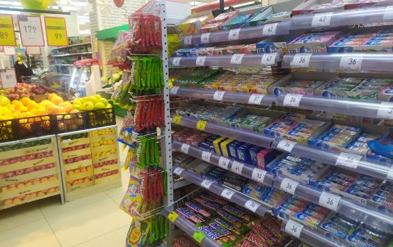 Цены на сахар снизили не все торговые сети в Курске