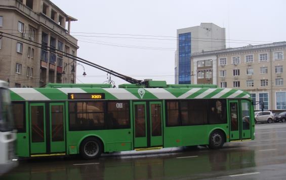 В Курске троллейбус совершил наезд на пешехода