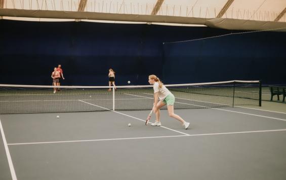 В Курске открылась теннисная академия