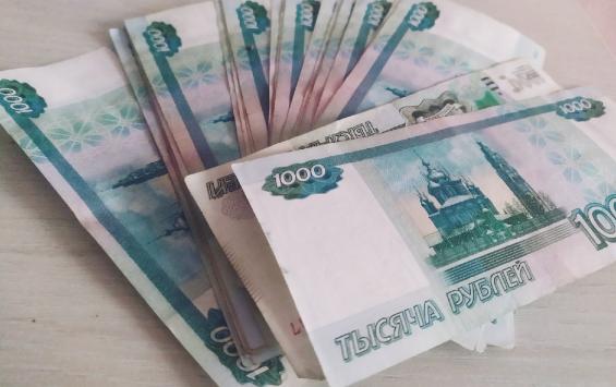 Медработник «подарил» мошенникам несколько миллионов рублей