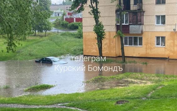 Машина превратилась в подводную лодку в Железногорске
