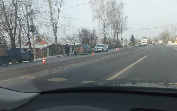 В Курске два пассажира пострадали в ДТП