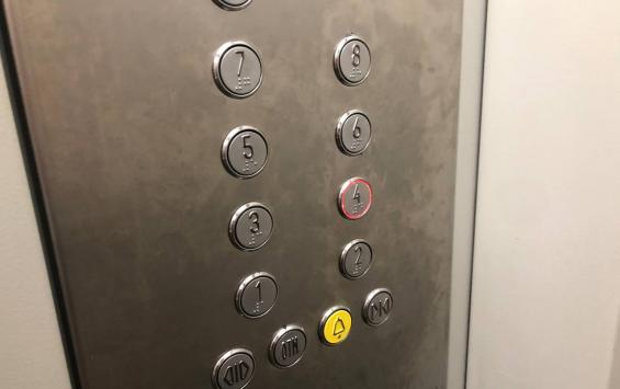 Контролировать состояние лифтов теперь будет Ростехнадзор