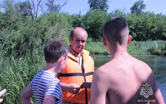 В Курской области спасатели проводят профилактические рейды
