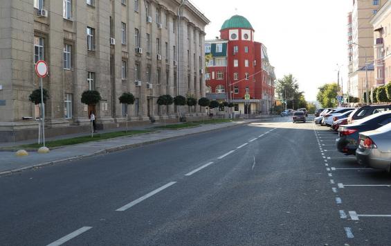 На улице Марата города Курска отремонтировали более 1 км дорог