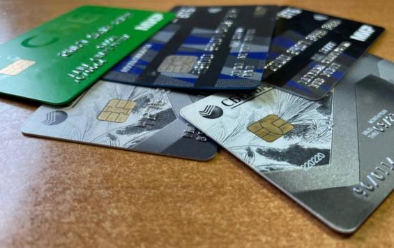 В Курске раскрыта кража денег с банковской карты