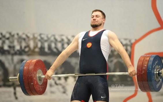 Курянин завоевал бронзовую награду на Кубке России по тяжелой атлетике