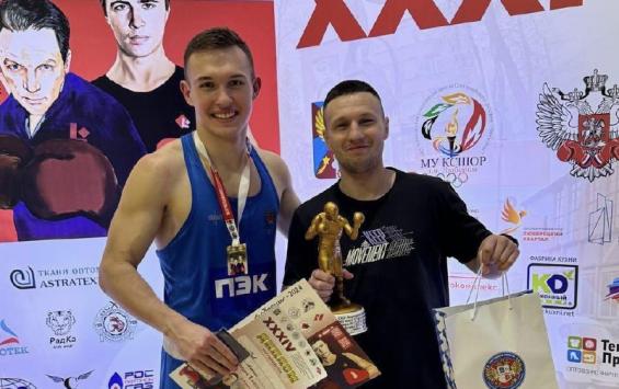 Курянин победил на Всероссийских соревнованиях по боксу