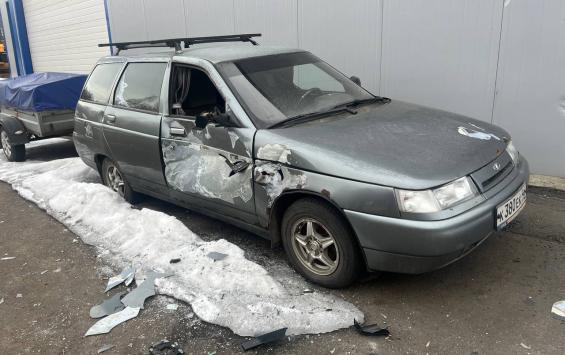 В Курске обломки БПЛА повредили автомобиль