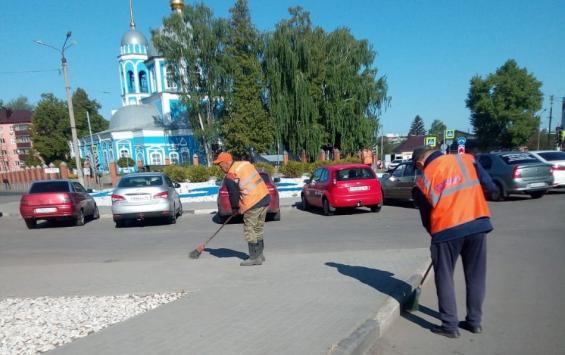 В Курске проходят уборки дорог