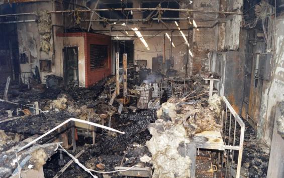 Смирнов: Пожарные ликвидировали возгорание на территории завода в Коренево