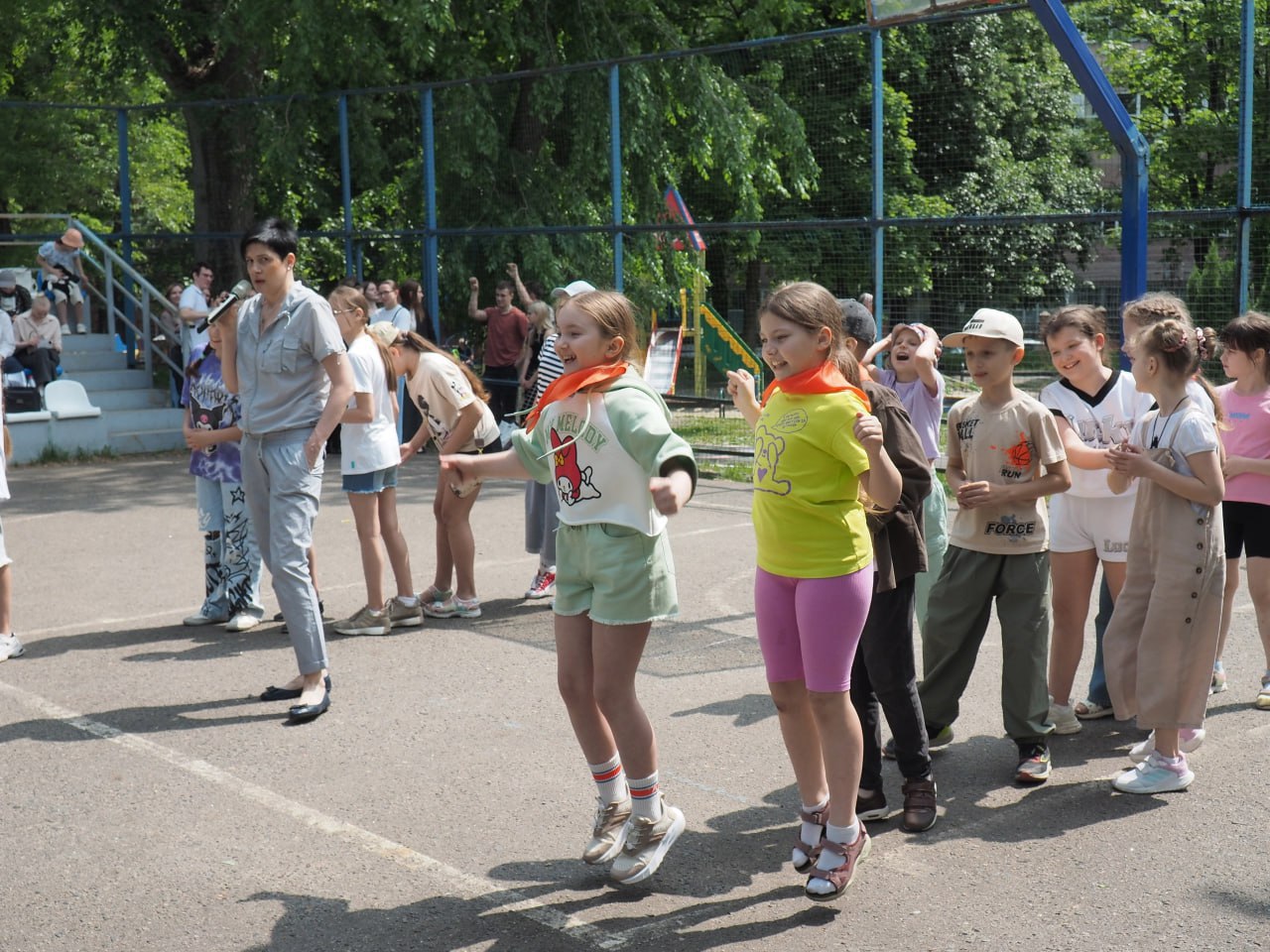 В Детском парке Курска стартовали летние программы и мероприятия для школьников