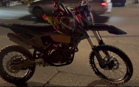 В Курске подросток на питбайке сбил двух пешеходов на «зебре»