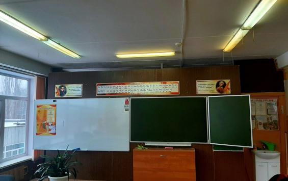 На повышение зарплат педагогам в Курской области направят 2 миллиарда рублей На повышение зарплат педагогам в Курской области направят 2 миллиарда рублей