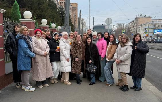 Ида Галич в Москве встретилась с волонтёрами из Курской области