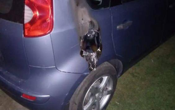 В Курской области мужчина пытался поджечь машину родственницы