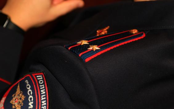 Мошенники выманили у курянина более 500 тысяч рублей через интернет-знакомство