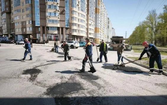 В Курске на Дериглазова приступили к дорожным работам