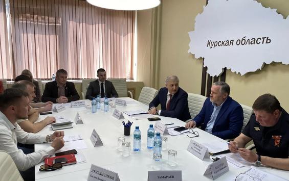 В Курске подберут площадку для автолюбителей после жалоб на шум по ночам