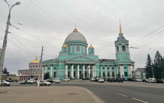 В Курске на Красной площади снесут бывший магазин «Подиум»