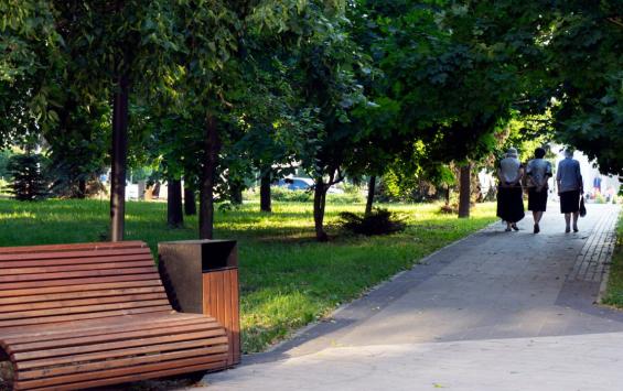 В Курской области за июнь благоустроили 19 общественных пространств и дворов В Курской области за июнь благоустроили 19 общественных пространств и дворов